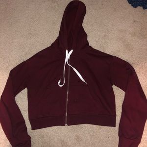 Burgundy hooded cropped hoodie